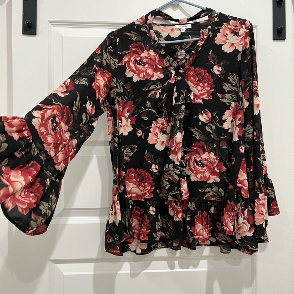 Women’s blouse